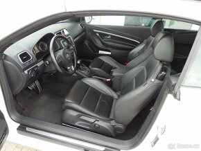 VW EOS 2.0 TSI GTI 155KW ROK 2010 DSG KŮŽE SERVISKA ALU R19 - 2