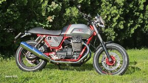 Moto Guzzi racer V7 II - 2