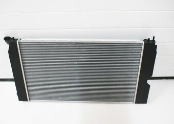 Chladič motoru OEM Toyota Corolla, Corolla Verso 2.0 D4D - 2