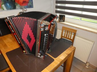 Štýrská pětiřadá harmonika, Strasser de Luxe E - 2