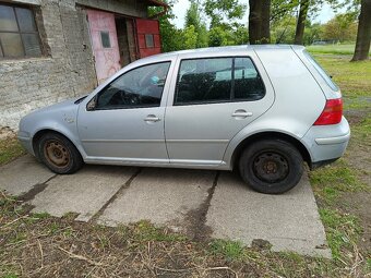 Golf 4 1.6 Benzín - 2