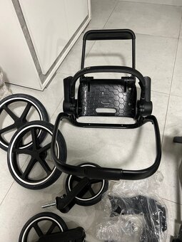 Cybex Prime - 2
