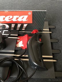 Napájecí set a ovladače autodráhy Carrera GO (č.1 ) - 2