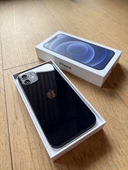 Apple iPhone 12 64GB černý - 2