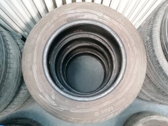 205/65 R16C 107/105 T Uniroyal - letní sada, 4 kusy - 4-5 mm - 2
