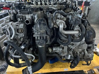 Motor Mazda SH01 vadná klikovka a výfu. vačka jinak ok 2014 - 2