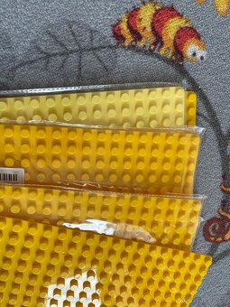 Žlutá podložka/deska kompatibilní s Lego Duplo - 2