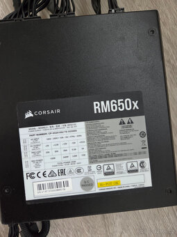 Corsair RM650X - 2