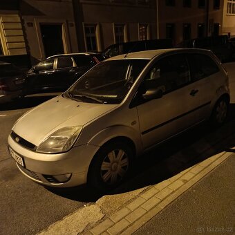 Ford fiesta 1.4 benzín, r.v 2003 - 2