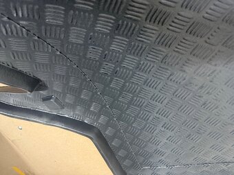 Plastová vana na Lexus IS 250 od 2005-2013 - 2