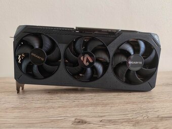 AMD Radeon Rx 9070 XT - 2