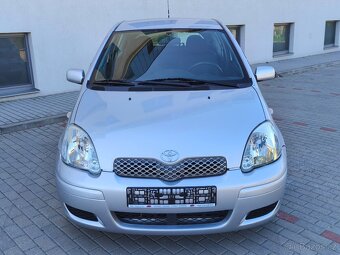 Toyota Yaris 1.0 VVT-i 48kw,2xklíč,1.Maj,127tkm,Klima - 2