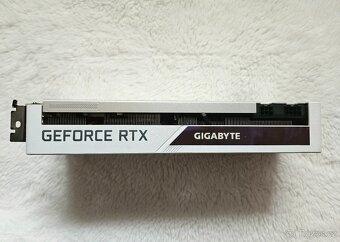 GIGABYTE NVIDIA GeForce RTX 3070 VISION OC 8GB - záruka 12 - 2