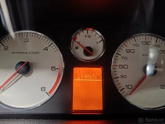 Prodám motor 1.6hdi/tdci - 2
