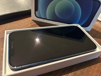 iPhone 12 - 2