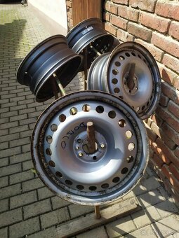 Plechové disky 5x98xr16 - 2
