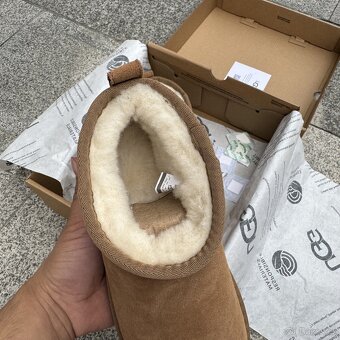 UGG Kozačky Classic Ultra Mini – Karamelové - Nové - 2