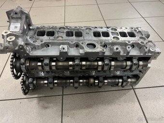 Hlava válců Mercedes 2.2cdi - 2