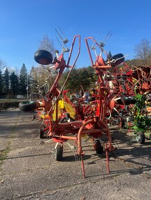 Obraceč píce Poettinger - 6 rotorů - 2