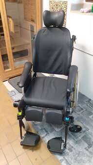 Invalidní vozík - 2