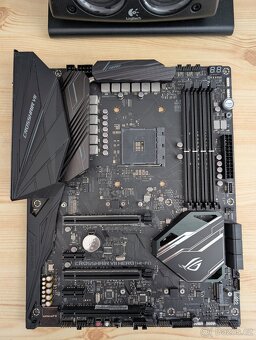 Asus ROG Crosshair VII Hero Wifi X470 - 2