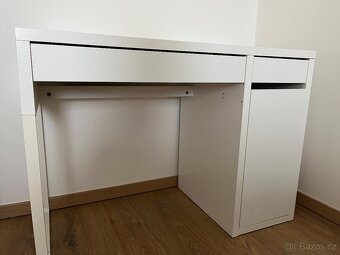 Dětský psací stůl IKEA MICKE - 2