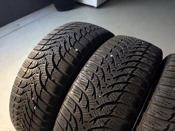 Zimní pneu Kumho 175/55R15 - 2