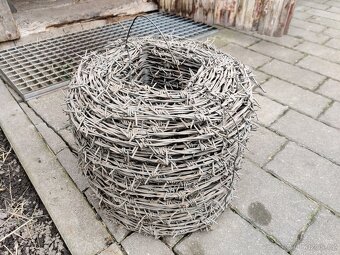 Ostnatý drát Zn 2.0 mm 29 kg cca. 380 m - 2