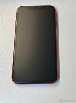 Apple iPhone 11 64GB červený - 2