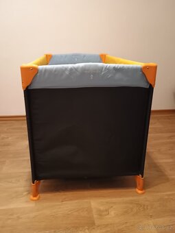 Cestovní postýlka - 2