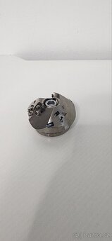 1. Frézovací hlava + 3× destičky PRAMET – TOP stav - 2