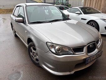 SUBARU Impresa kombi - 2