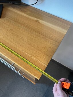 Dřevěná komoda - 2