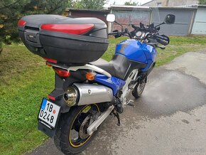 Suzuki V-strom 650 - 2