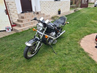 Moto Guzzi - 2