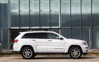 Jeep Grand Cherokee 3.0L V6 TD Summit A/T - 2