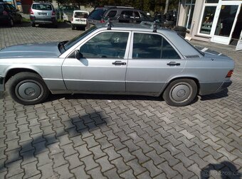 Mercedes Benz 190E 1.8 benzin - 2