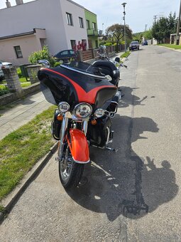 Harley davidson electra glide cvo flhtcuse2 - 2