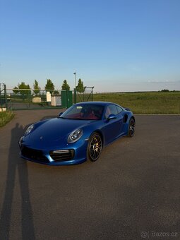 Porsche 911 Turbo S - 2
