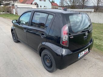 Daihatsu Sirion, 1.3i - 2