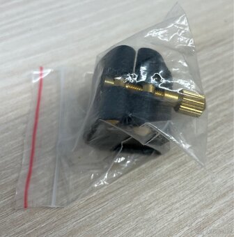 Ligatura pro B klarinet. - 2