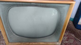 Starý televizor 1962 - 2