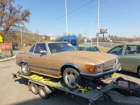 Mercedes SL 500 rok 1985 na renovaci - 2