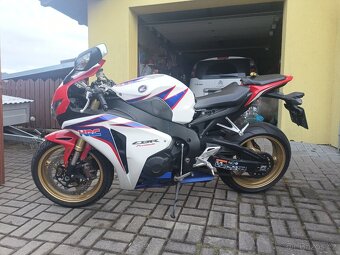 Honda CBR 1000ra Fireblade - 2