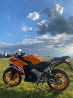 Honda cbr 125r - 2