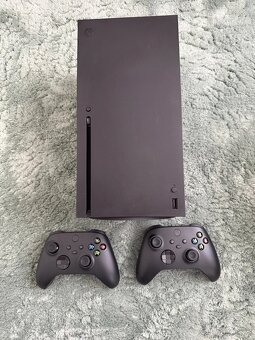 Prodám Microsoft Xbox Series X 1TB - 2