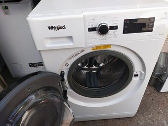 Prodám plně fun. pračku se sušičkou zn.Whirlpool-8kg-DOVEZU- - 2