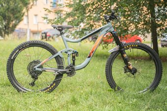 GIANT REIGN 1.5 GE 2018 - 2