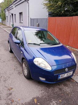 Fiat Punto Grande - 2