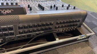 Behringer X32 včetně pouzdra MUSIC STORE – Behringer X32 - 2